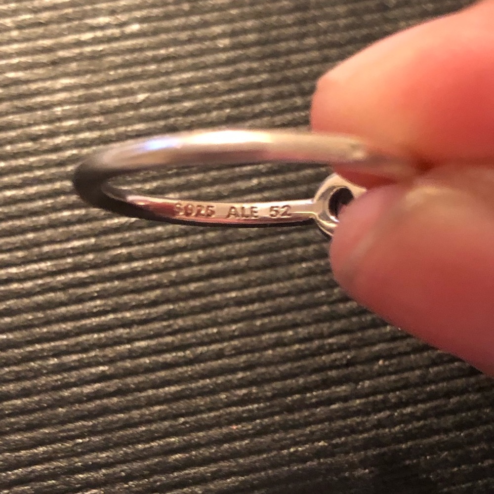 Pandora ring, PETITE CIRCLE RING - Picture 4 of 5
